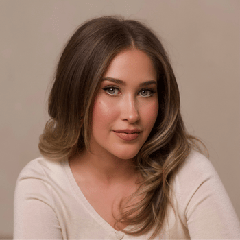 Alumna creates first post-court therapy program for children testifying in abuse cases.